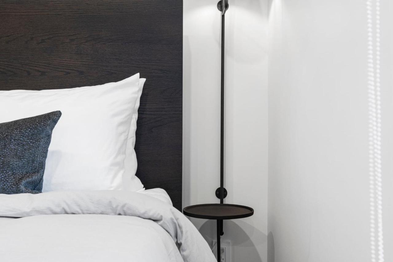 Casa Jardin - Boutique Suites In Downtown サンタバーバラ エクステリア 写真