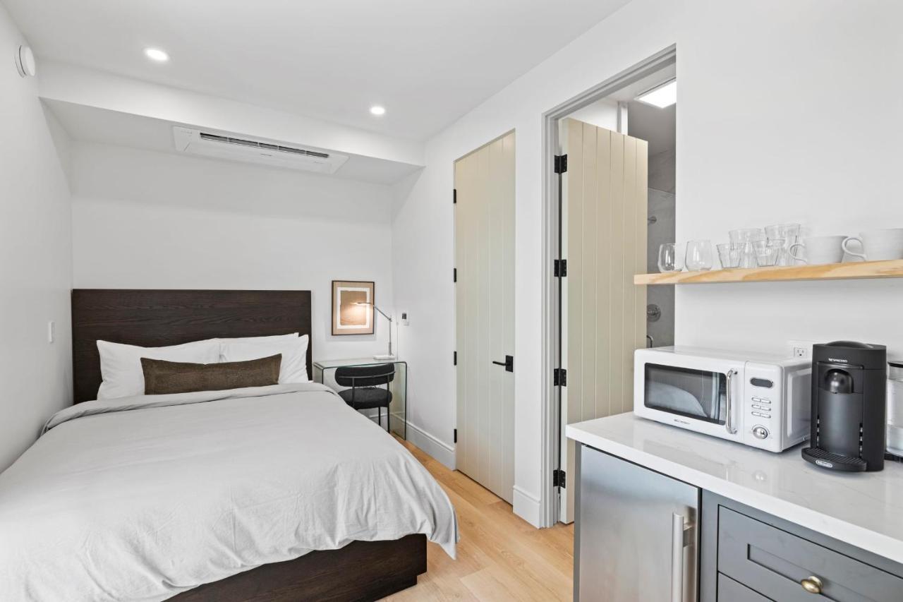 Casa Jardin - Boutique Suites In Downtown サンタバーバラ エクステリア 写真