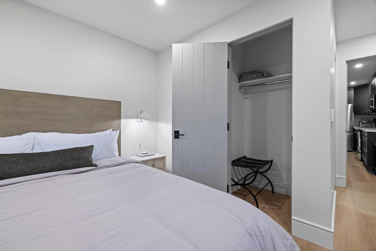 Casa Jardin - Boutique Suites In Downtown サンタバーバラ エクステリア 写真