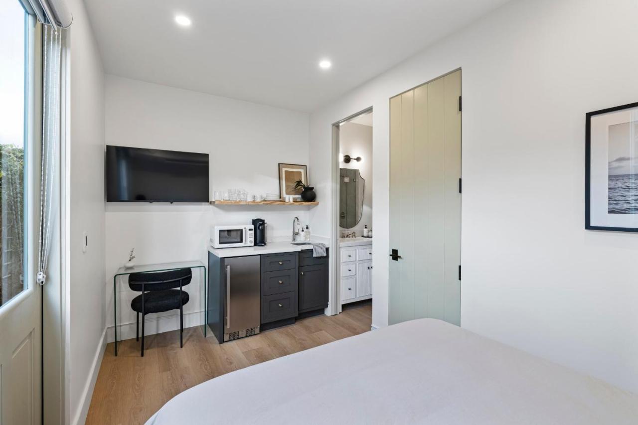 Casa Jardin - Boutique Suites In Downtown サンタバーバラ エクステリア 写真